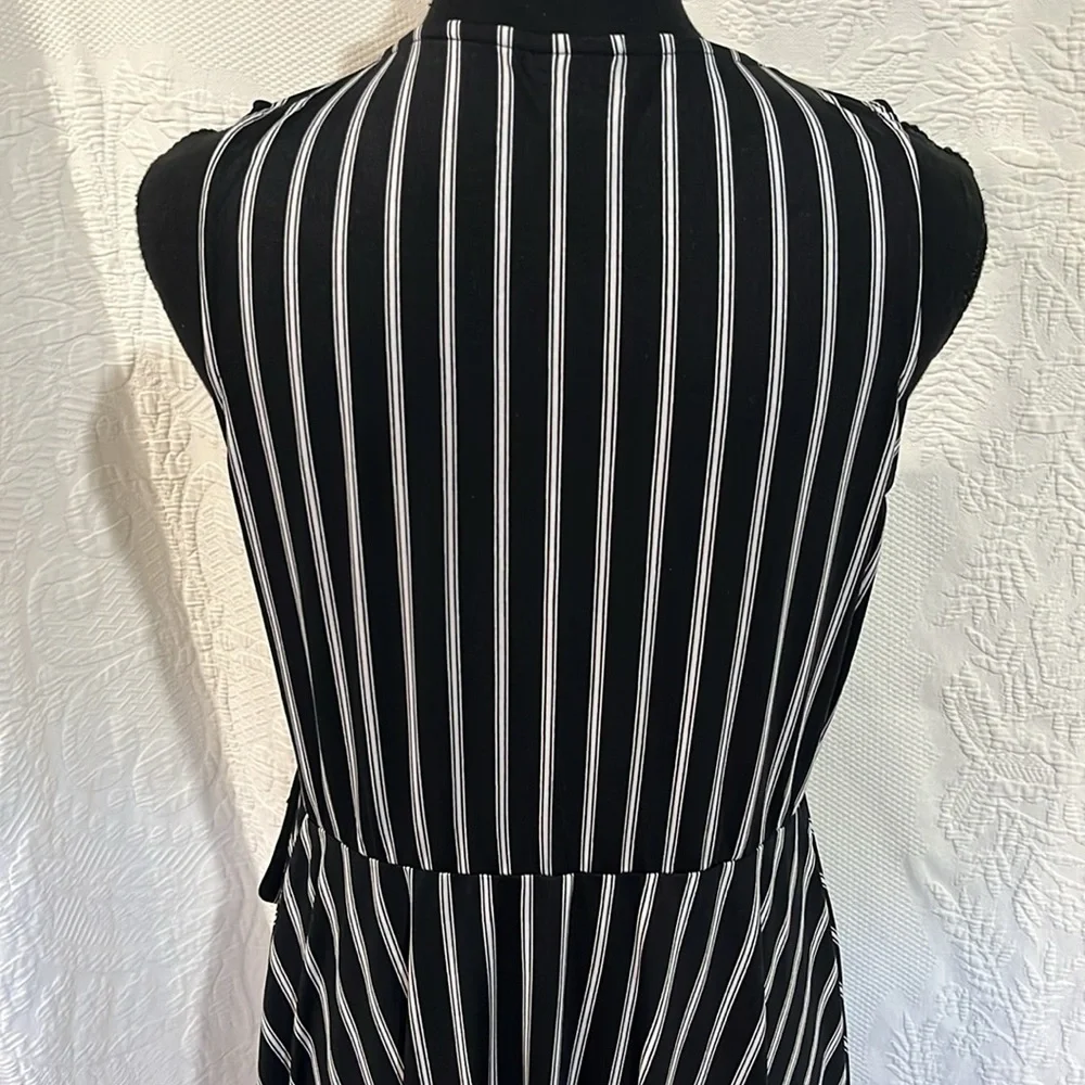 Wrapper maxi dress, size medium‎
